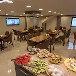 Grand Ahi Szálloda