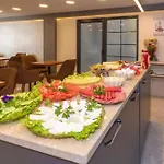 Grand Ahi *